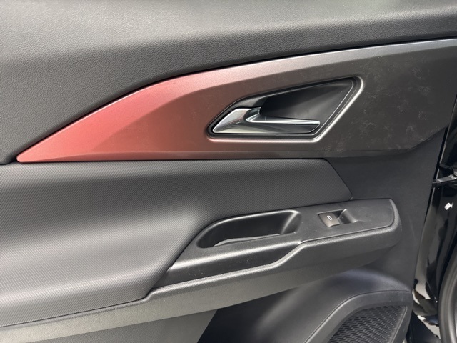 new 2025 Chevrolet Equinox EV car, priced at $42,389