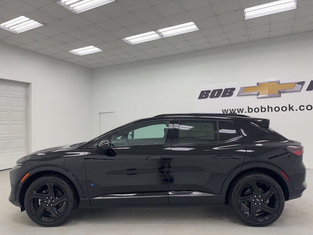 new 2025 Chevrolet Equinox EV car, priced at $42,389