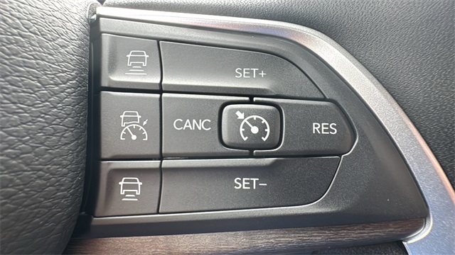 new 2025 Jeep Grand Cherokee car, priced at $48,703