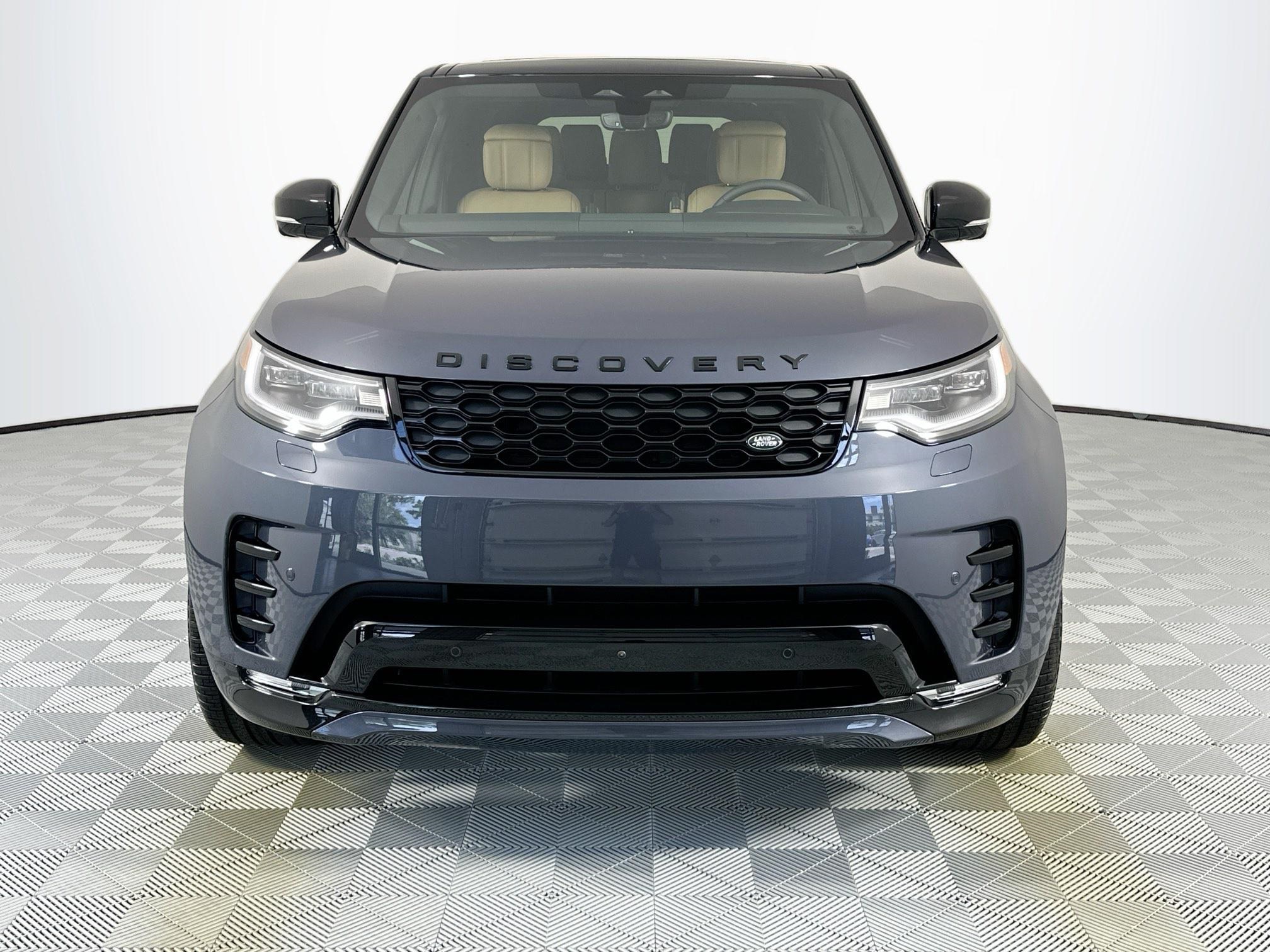 new 2025 Land Rover Discovery car, priced at $75,510