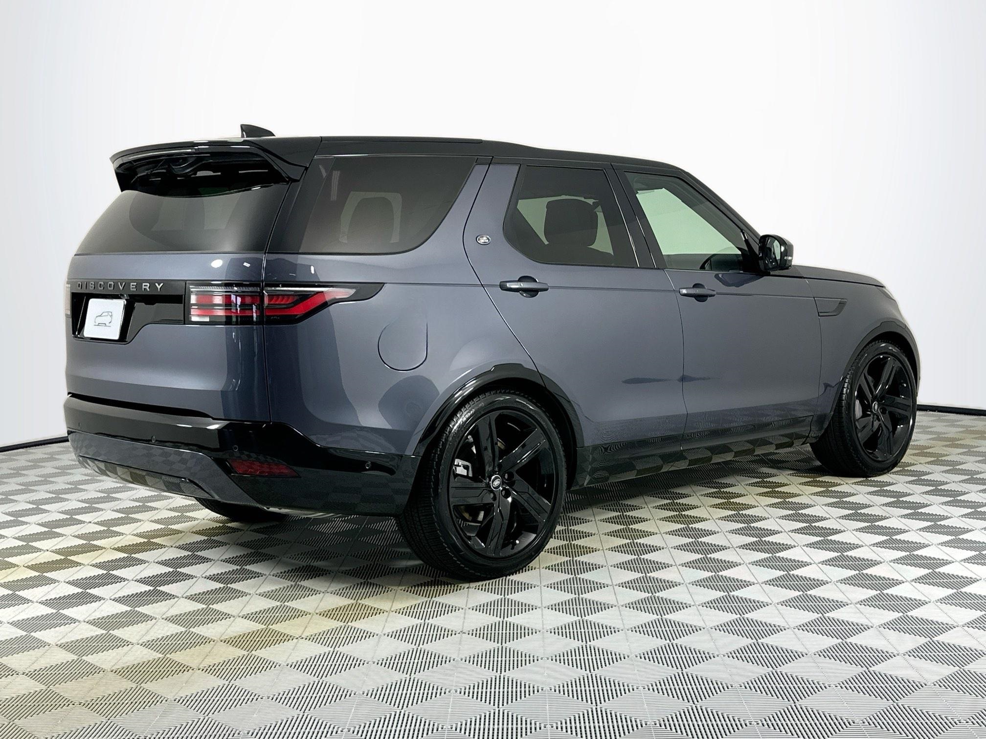 new 2025 Land Rover Discovery car, priced at $75,510