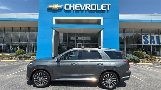 used 2023 Hyundai Palisade car, priced at $37,833