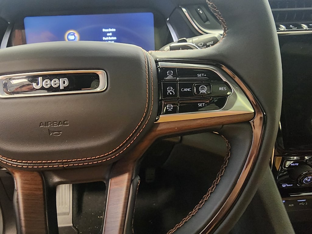 new 2025 Jeep Grand Cherokee L car, priced at $62,226