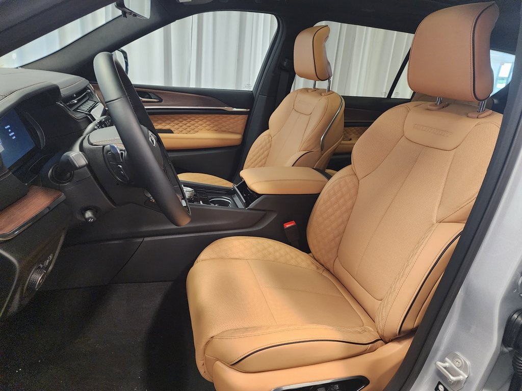 new 2025 Jeep Grand Cherokee L car, priced at $62,226