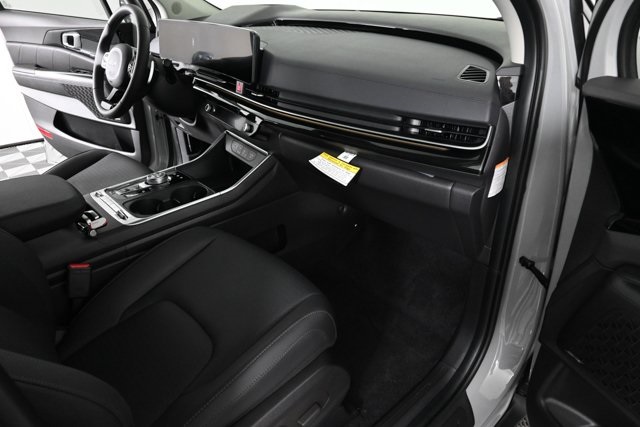 new 2026 Kia Carnival Hybrid car, priced at $56,880