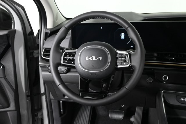 new 2026 Kia Carnival Hybrid car, priced at $56,880