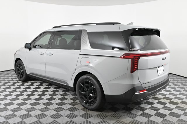 new 2026 Kia Carnival Hybrid car, priced at $56,880
