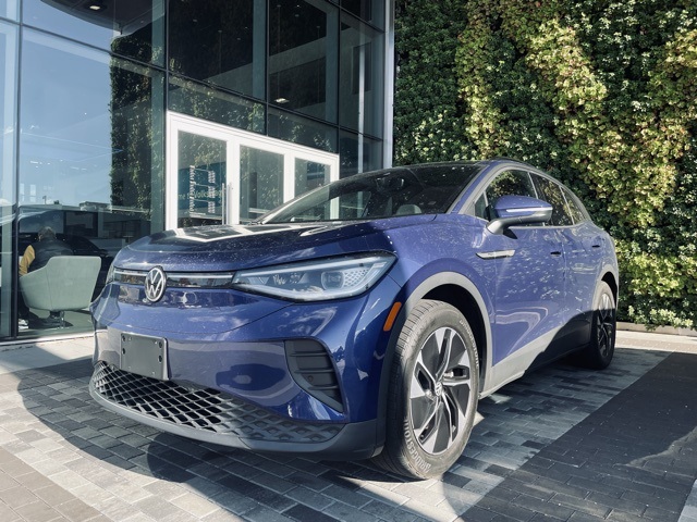 used 2022 Volkswagen ID.4 car, priced at $24,700