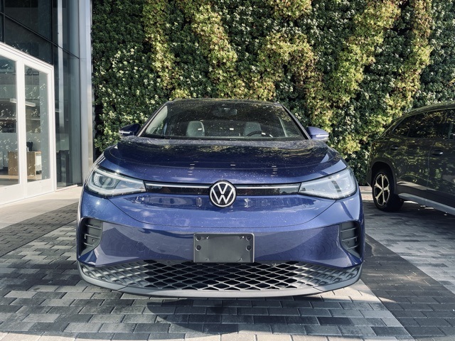 used 2022 Volkswagen ID.4 car, priced at $24,700