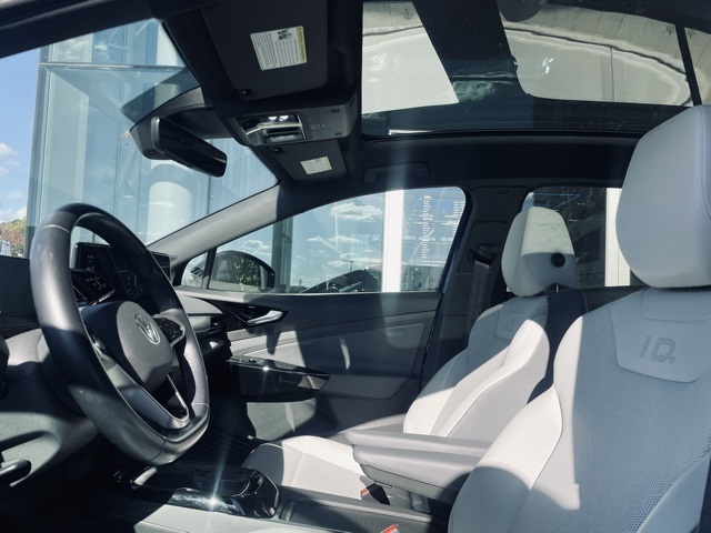 used 2022 Volkswagen ID.4 car, priced at $24,700