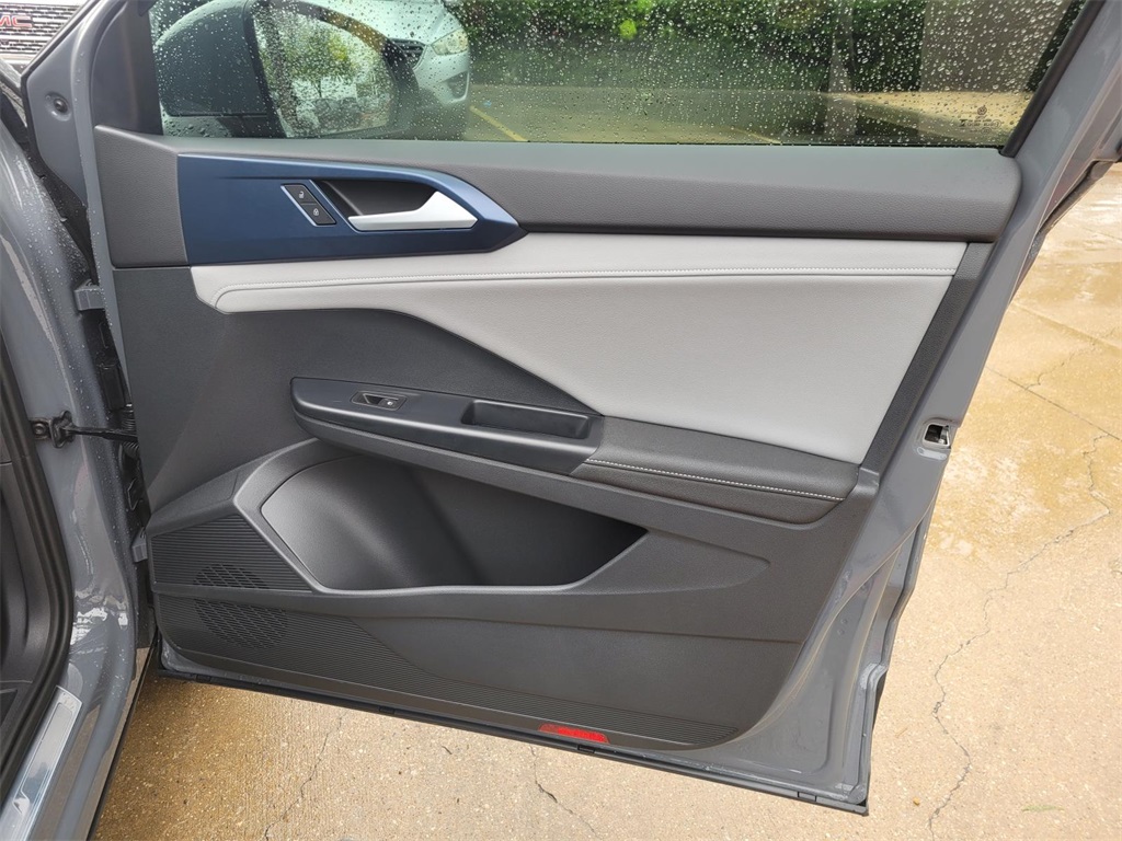 used 2024 Volkswagen Taos car, priced at $26,550