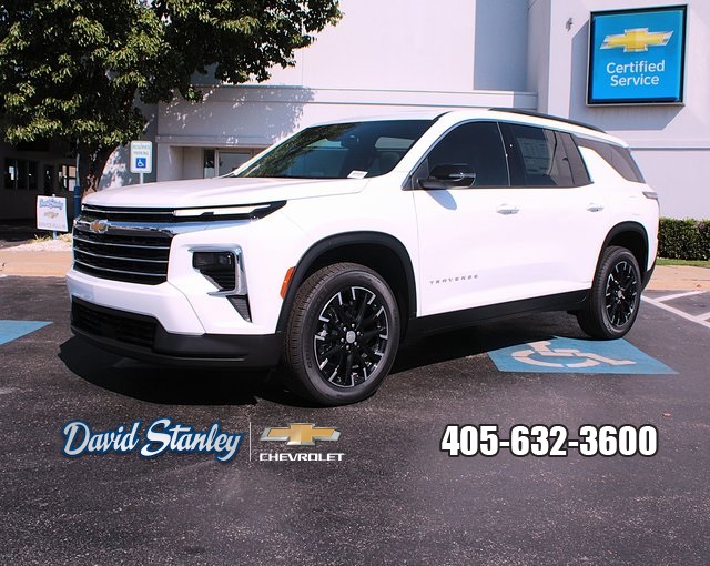 new 2025 Chevrolet Traverse car, priced at $44,695