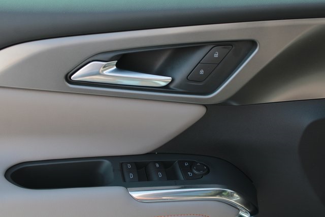 new 2025 Chevrolet Traverse car, priced at $44,695