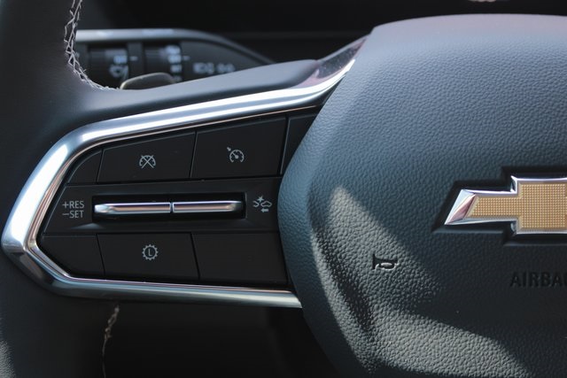 new 2025 Chevrolet Traverse car, priced at $44,695