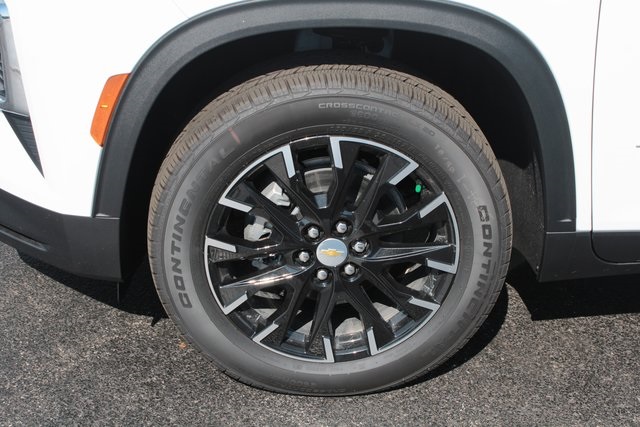 new 2025 Chevrolet Traverse car, priced at $44,695