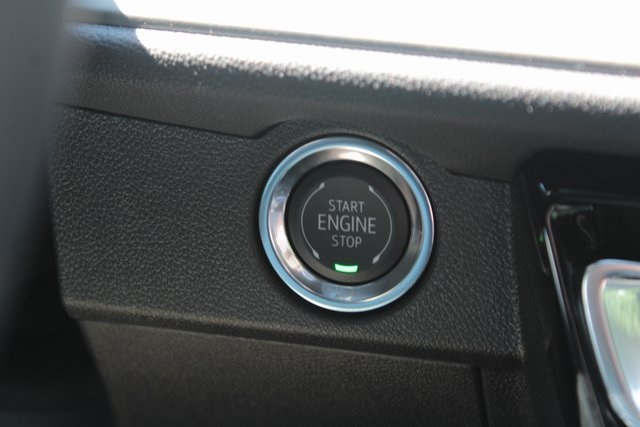 new 2025 Chevrolet Traverse car, priced at $44,695