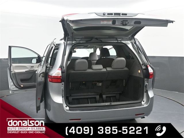used 2019 Toyota Sienna car, priced at $21,053