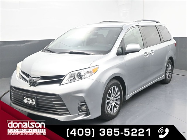 used 2019 Toyota Sienna car, priced at $21,053