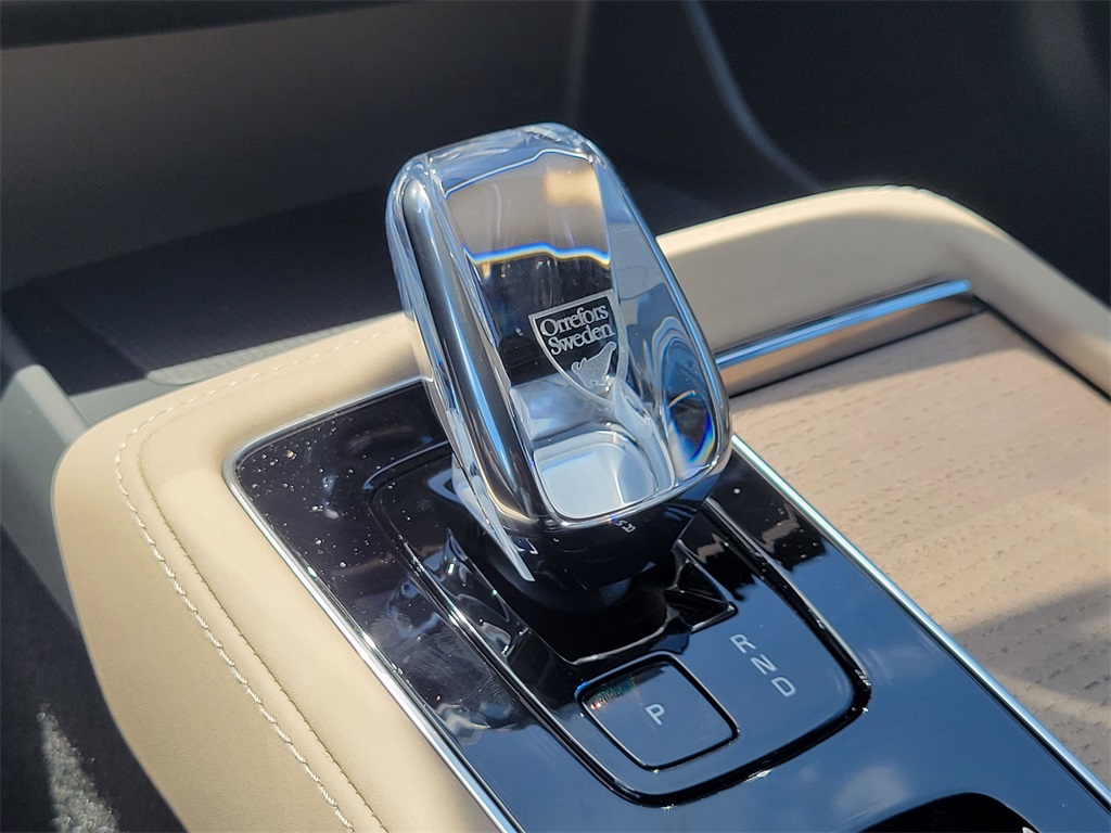 new 2026 Volvo XC90 car, priced at $68,325