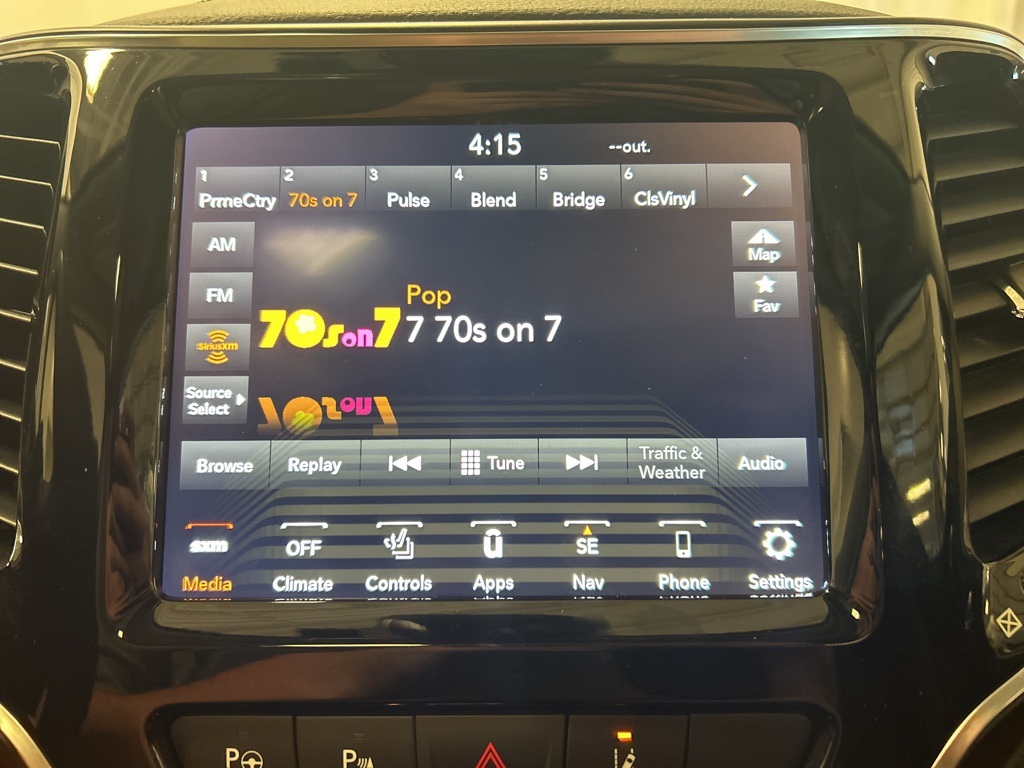 used 2021 Jeep Cherokee car, priced at $20,989