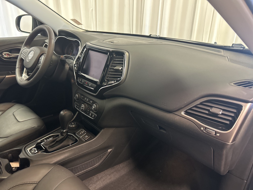 used 2021 Jeep Cherokee car, priced at $20,989