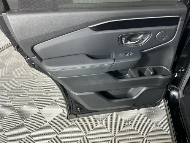 used 2025 Honda Pilot car, priced at $47,150