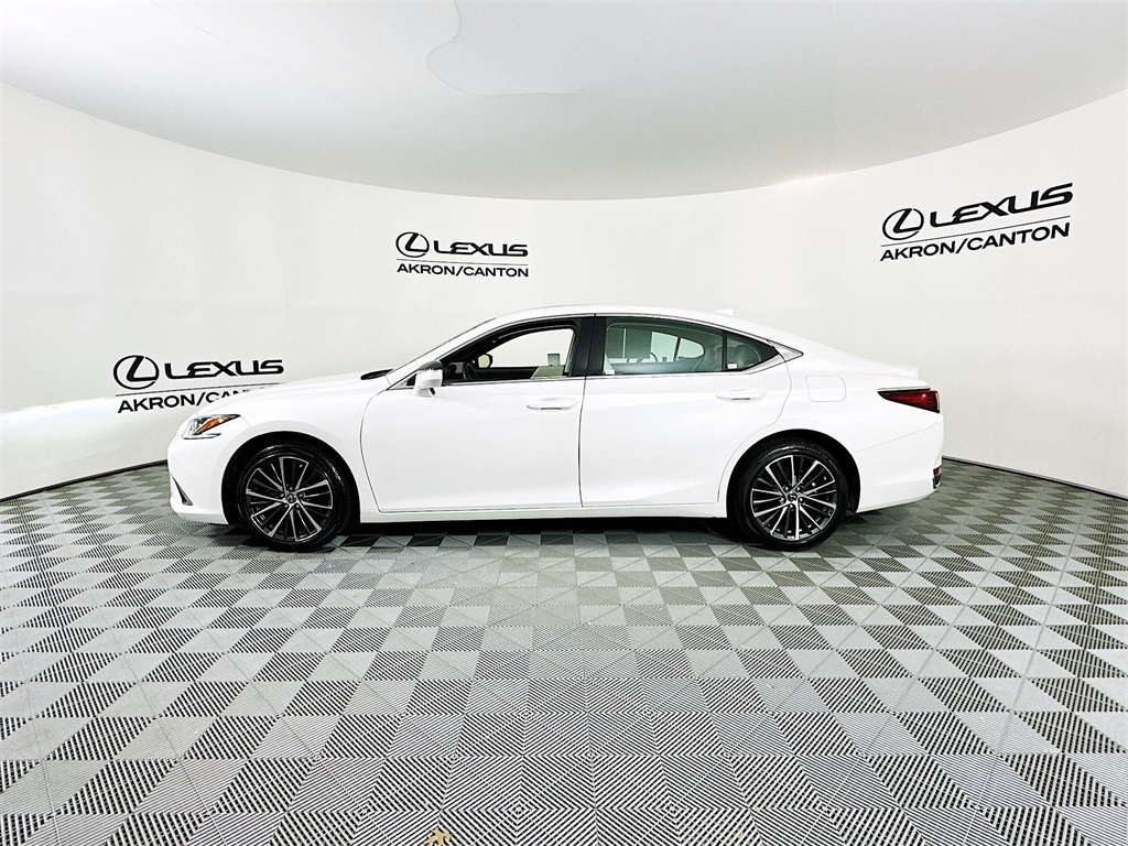 used 2024 Lexus ES car, priced at $40,990