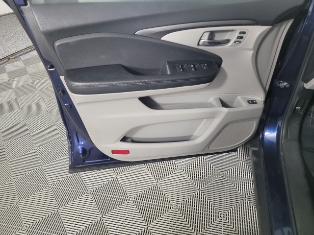 used 2019 Honda Pilot car, priced at $20,495