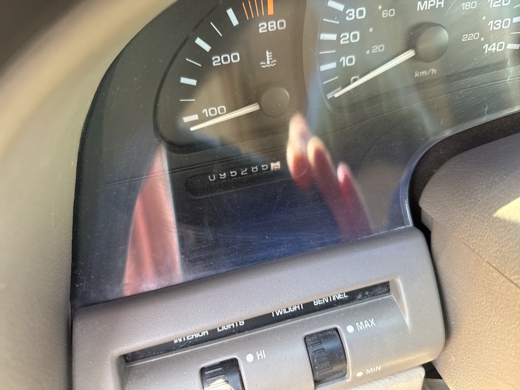 used 1999 Oldsmobile Aurora car, priced at $3,250