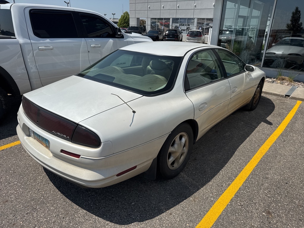 used 1999 Oldsmobile Aurora car, priced at $3,250