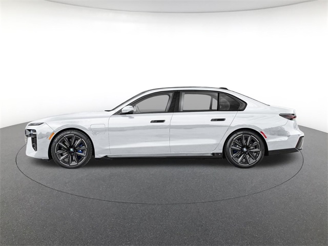 new 2026 BMW 7-Series car, priced at $117,430