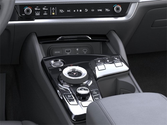 new 2025 Kia Sportage Hybrid car, priced at $40,225