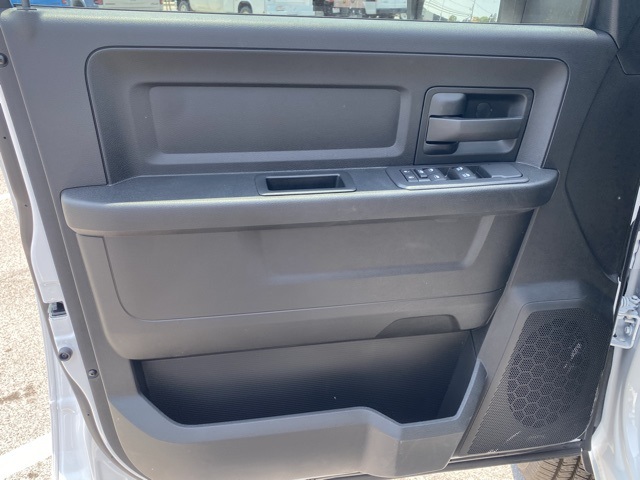 new 2025 Ram 2500 car, priced at $38,471