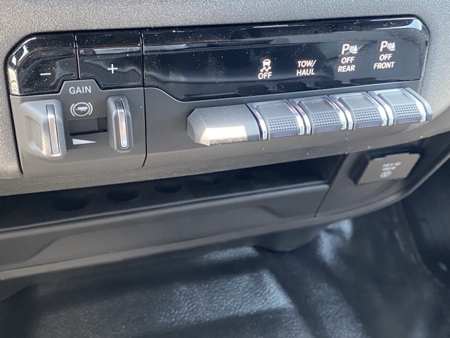 new 2025 Ram 2500 car, priced at $38,471