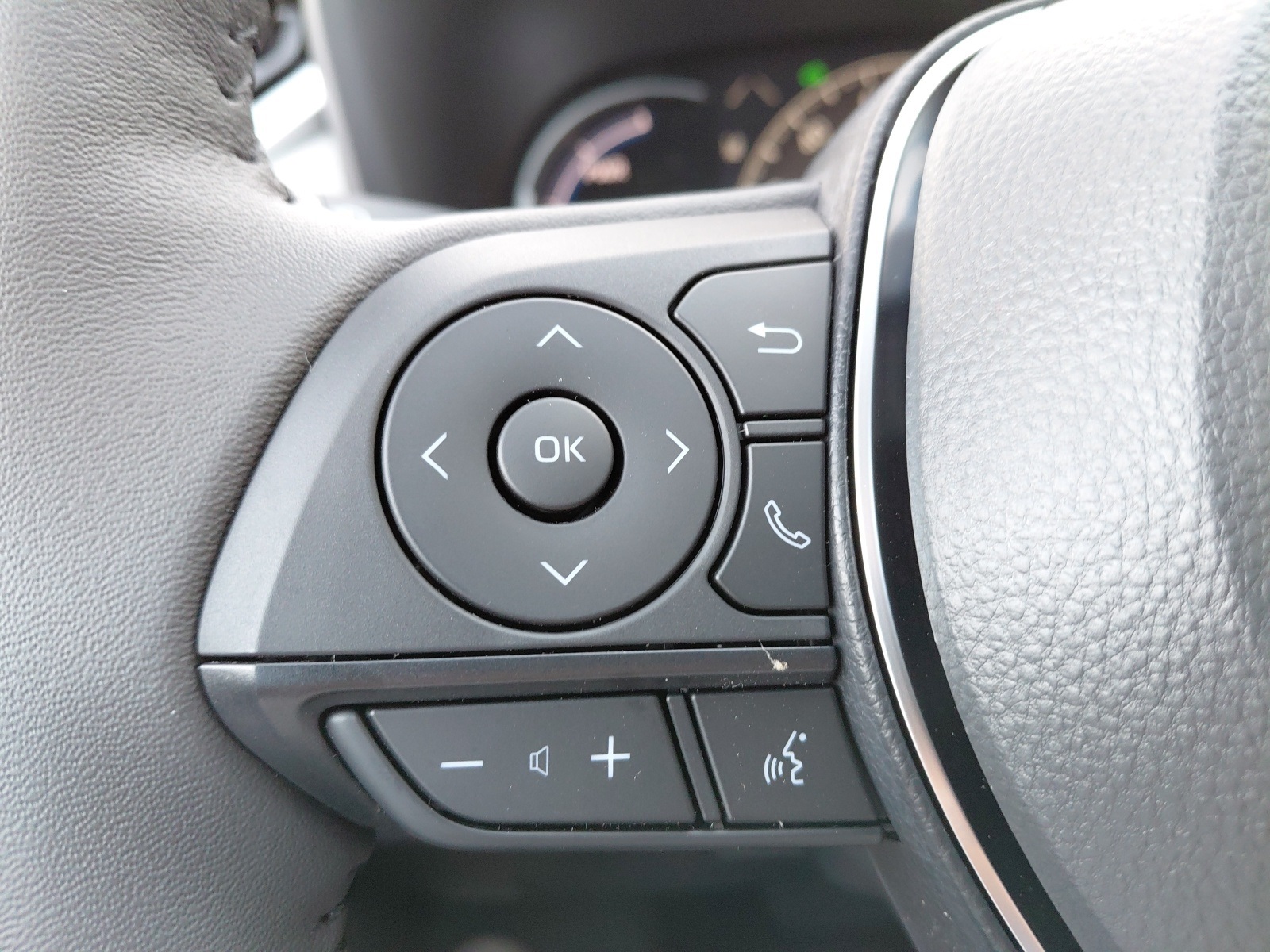 new 2025 Toyota RAV4 Hybrid car, priced at $39,129