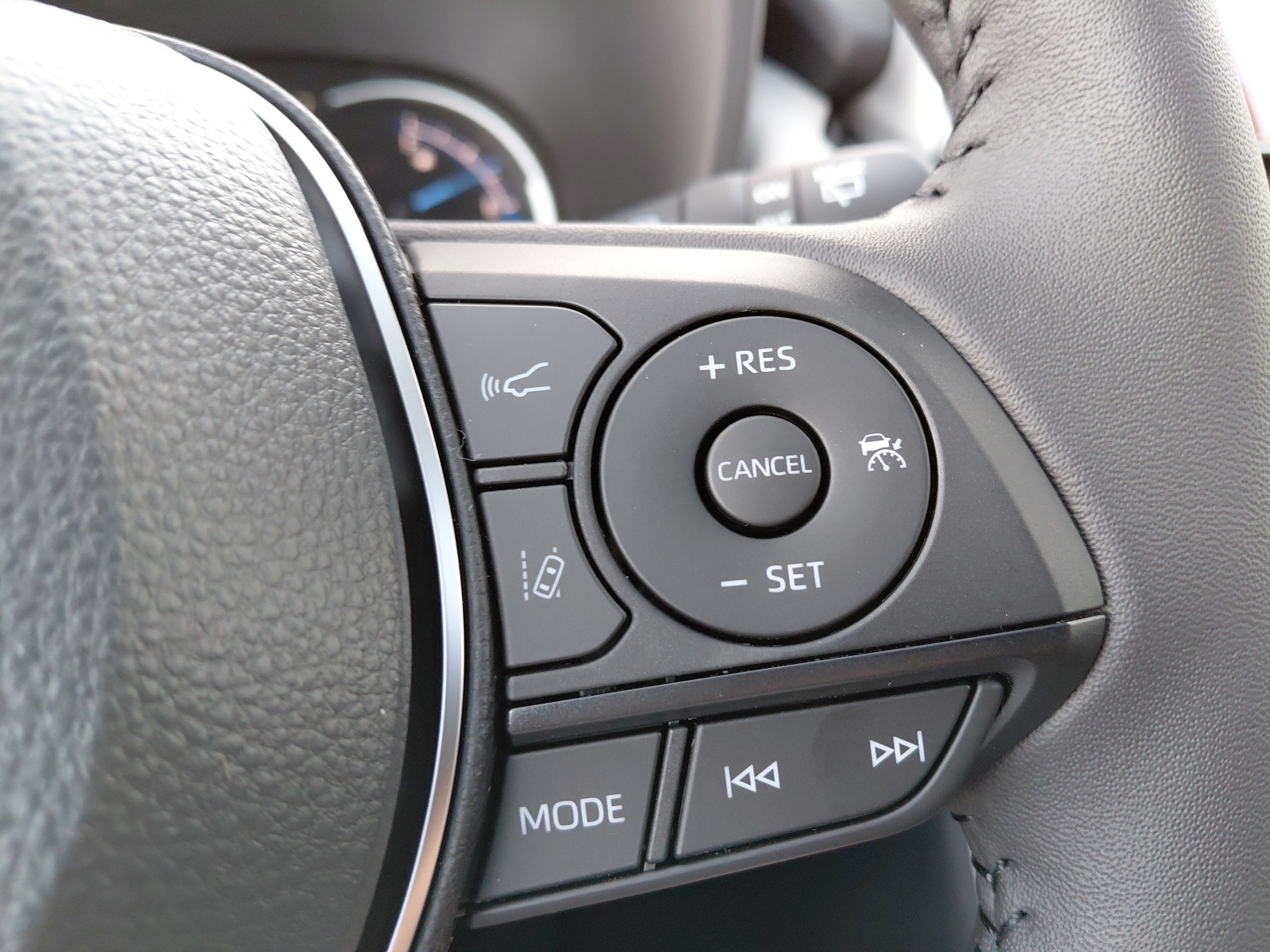 new 2025 Toyota RAV4 Hybrid car, priced at $39,129