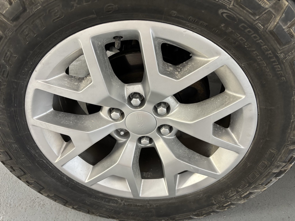 used 2018 GMC Sierra 1500 car, priced at $31,500