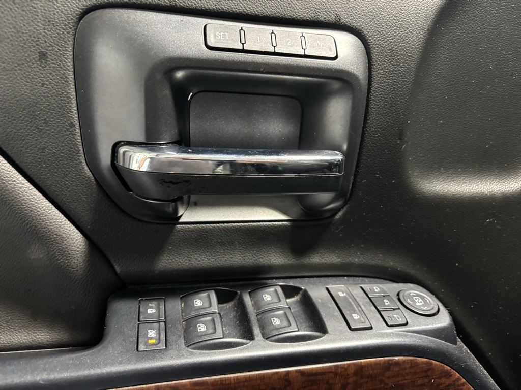 used 2018 GMC Sierra 1500 car, priced at $31,500