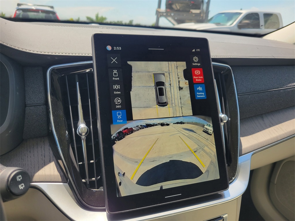 new 2026 Volvo XC90 car, priced at $71,655