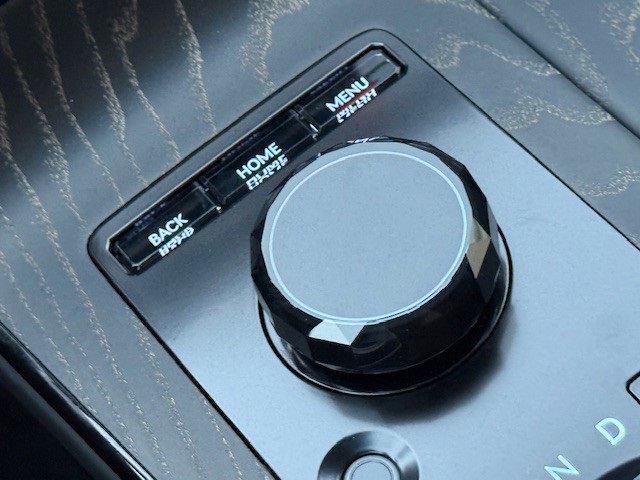 new 2026 Genesis G80 car, priced at $81,790