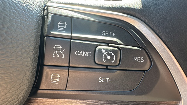 new 2025 Jeep Grand Cherokee car, priced at $45,025