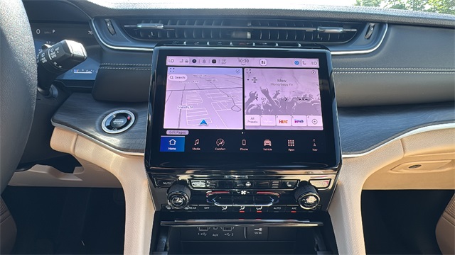 new 2025 Jeep Grand Cherokee car, priced at $45,025