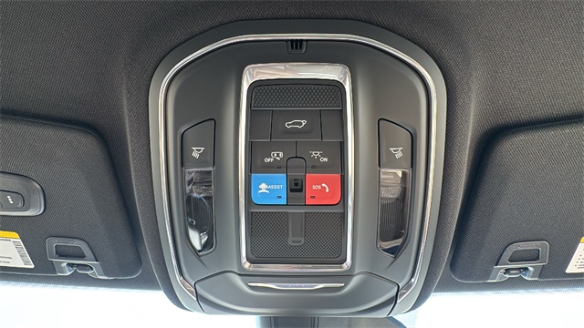 new 2025 Jeep Grand Cherokee car, priced at $45,025