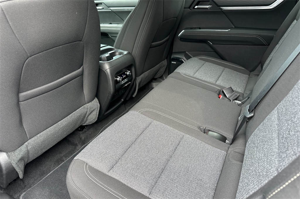 new 2025 GMC Acadia car, priced at $44,640