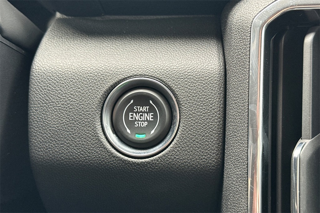 new 2025 GMC Acadia car, priced at $44,640