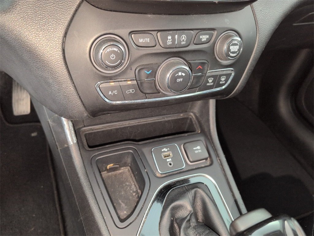 used 2021 Jeep Cherokee car, priced at $17,000