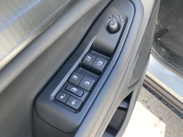 new 2025 Jeep Grand Cherokee car, priced at $32,922