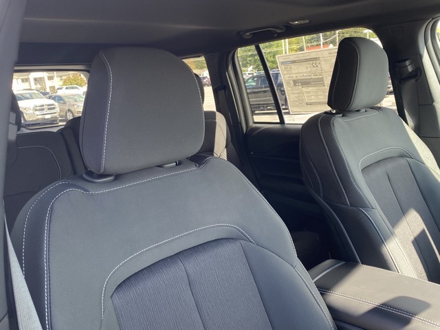 new 2025 Jeep Grand Cherokee car, priced at $32,922