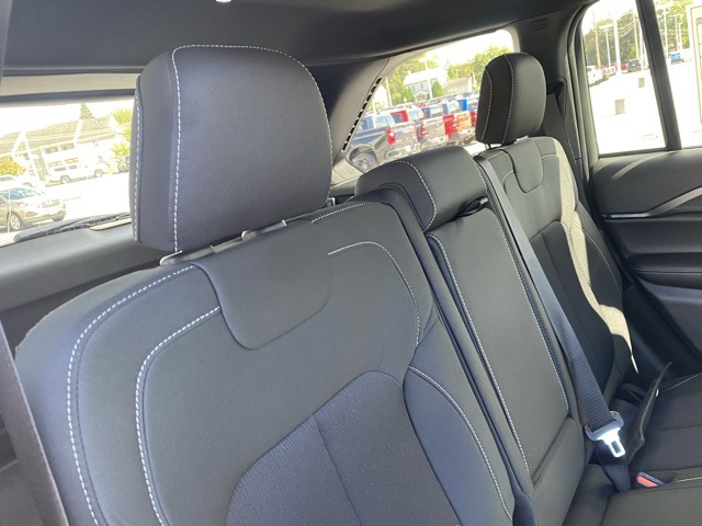 new 2025 Jeep Grand Cherokee car, priced at $32,922