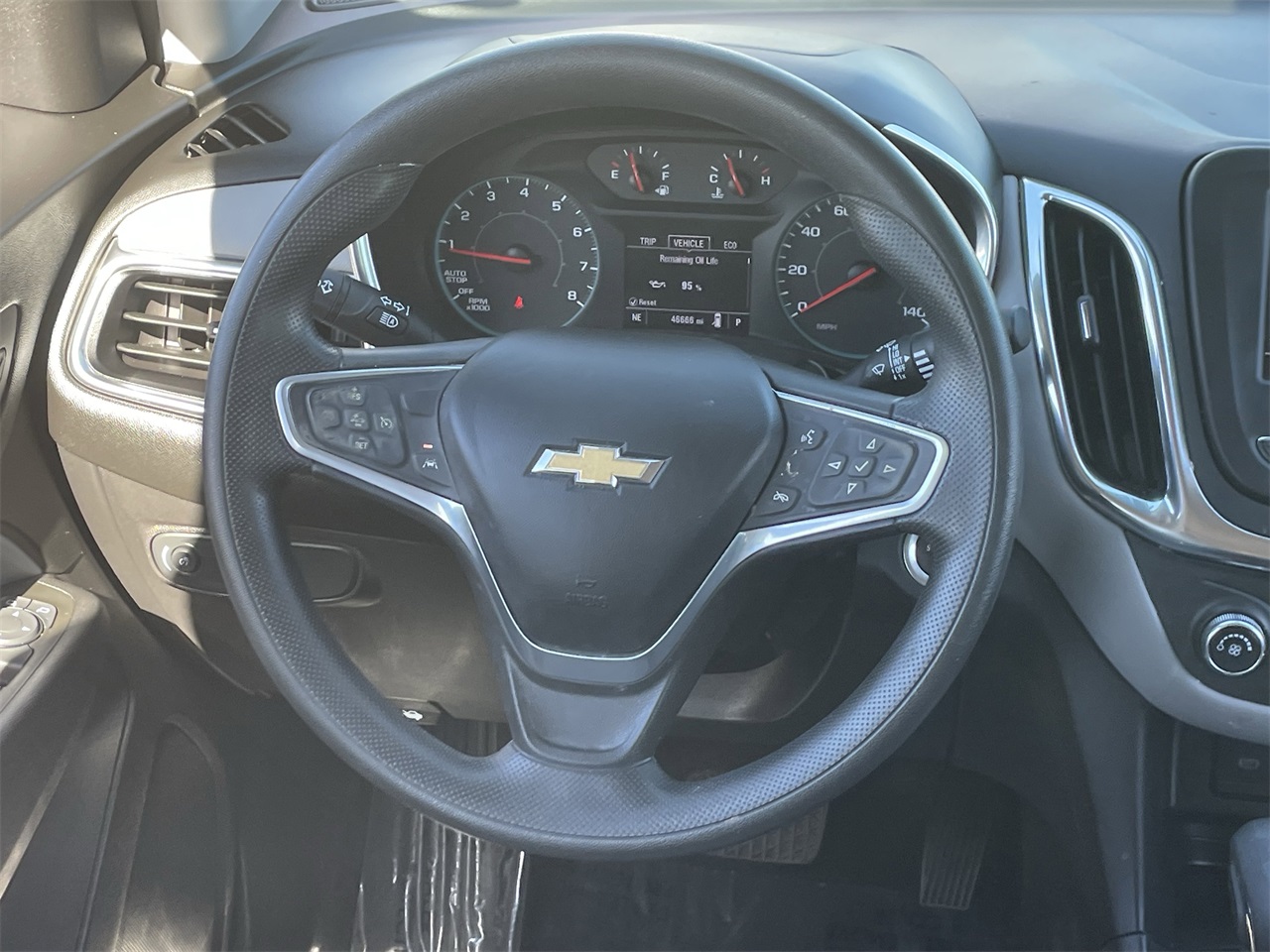 used 2022 Chevrolet Equinox car, priced at $18,390